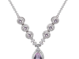 Collares y Colgantes